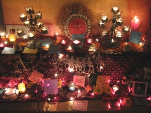 Dia altar close up 2013